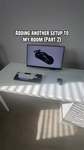 Vvenace A1 standing desk! What would you like to see on this setup? @Venaceinc #venace