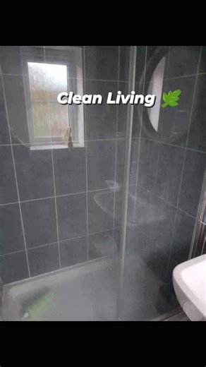 Returning customer for a deep clean of her bathroom **Limited availability left for November** | clean living