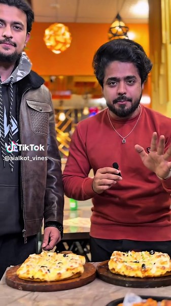 Best Flavor Buy 1 Get 1 free Pizza offer 1 week 6 December to 13 December 👍#foryou #sialkot #fyp #content #food