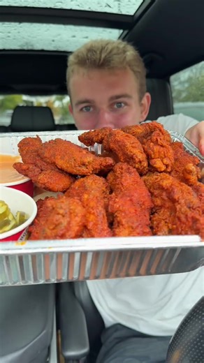 Raise your hand if you’ve been personally victimized by Dave’s Hot Box Roulette🙋🏾‍♂️🙋🏻‍♀️🙋🏽 #davesreaperroulette #davesreaper #daveshotbox