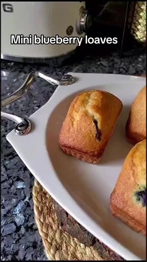 Delicious Mini Blueberry Loaves Recipe
