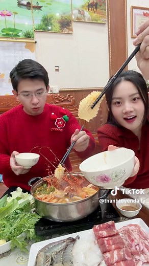 Hướng Dẫn Nấu Lẩu Thái Tôm Hùm Ngon Miệng