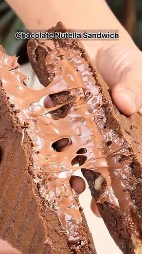 Café-Style Chocolate Nutella Sandwich | Easy 5-Min Recipe Using Ajanta Cocoa Powder!