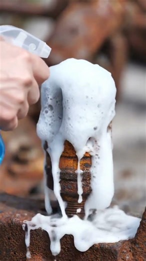 Satisfying Rust Removal: Vintage Drill Chuck Restoration (ASMR) #cleaning