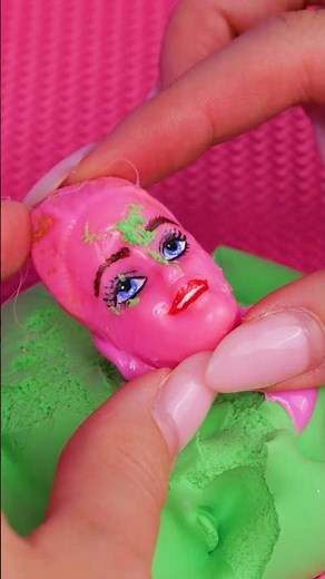 Barbie's Glue Gun Makeover Adventure! 🎨✨ #shorts