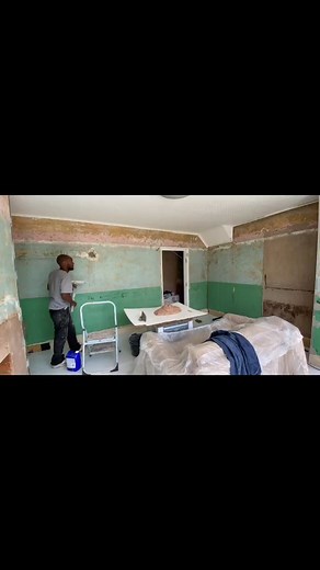 Plastering Walls for DIY Home Improvement: A Step-by-Step Guide