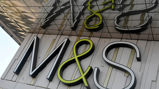 The ‘very comfortable’ & ‘perfect for holiday’ M&S shorts that are LESS than £20