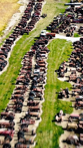 We have those hard-to-find and discontinued IH tractor parts you've been looking for. Give our parts department a call at 800-248-2955 or shop online at batescorp.com. | Bates Corporation