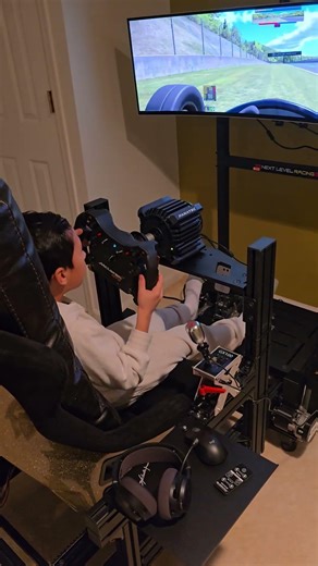 Alex learning how to Drive Manual #iracing #simracing #simracer