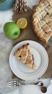 9.2K views · 558 reactions | ✨ Step-by-Step Recipe - How to Make the Best Apple Pie✨ Holiday baking is coming up quickly. Here’s what you need to know to make the most delicious homemade apple pie Read more: https://www.cookingwithmanuela.com/2022/03/step-by-step-recipe-how-to-make-best.html #applepie #bestapplepie #stepbysteprecipe #howto #pie #baking #holidaybaking | Cooking with Manuela | Facebook