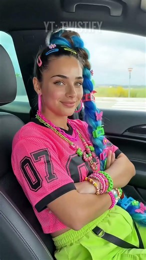 When your sister says "No eating in the car" 😂🍪 | Twistify #AIGenerated