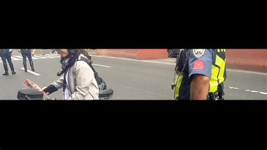 🌹 SERBISYONG MAY PAG-IBIG: Valentines Day 2026 🌹 ​Ang inyong RHPU-NCR, kaisa ng buong Pambansang Pulisya, ay naghatid ng munting sorpresa at ngiti sa ating mga motorista at commuters ngayong Araw ng mga Puso! ❤️ ​Sa pamumuno ni PLTCOL JOEY T CAISE, Acting Chief, RHPU NCR, nagsagawa ang mga tauhan nito ng pamamahagi ng mga bulaklak sa iba't ibang bahagi ng Metro Manila—mula sa mga checkpoints, terminal, hanggang sa mga kalsada. ​Layunin ng proyektong "Serbisyong May Pag-Ibig" na iparamdam ang m