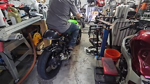 First startup on the 06 Ninja 500 Cafe build with the new 2-1 Delkevic exhaust | Stephen Clark | Facebook