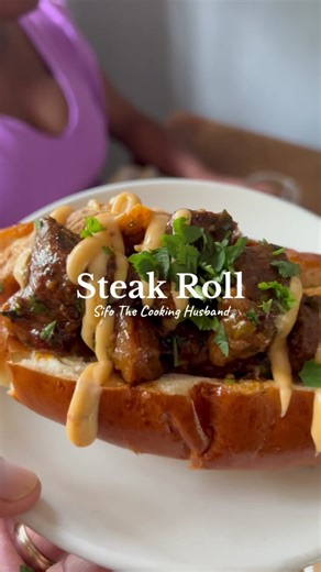 Steak Roll 😋👌🏽…. Nidlani lapho? #steakroll #steakbites #nyamarian #safoodtiktok #foodtiktokfood #sifothecookinghusband