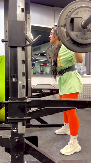 Squat Technique Tips for Effective Gym Workouts