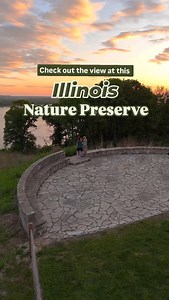🌿 A perfect family hiking spot! 🌿 The John M. Olin Nature Preserve is a wonderful place to explore in Godfrey, Illinois just north of St. Louis. This 294-acre nature reserve is owned by the Nature Institute, a non-profit land conservation and environmental education organization. 🌿While the land is privately owned, it is open to the public to hike. There are a variety of trails here from a flat, paved loop to a more rugged 3 mile trek. The preserve offers views of native wildflowers, streams,