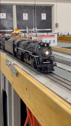 Lionel Legacy PM 1225 & NKP 765 Doubleheading Pulls Freight Cars 4/4 #pm1225 #nkp765 #lioneltrains