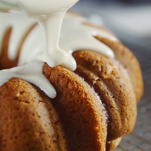 605K views · 3.1K shares | Believe it or not, beer can transform boxed cake mix into something magical! ✨ | Food Network | Facebook