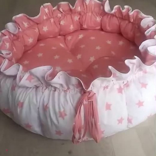 Today I share very easy a round babynest cutting and sewing video.