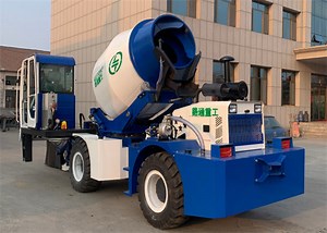 Self Loading Concrete Mixer Truck