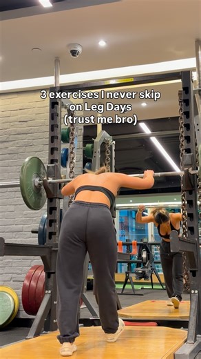 kenni’s journey on Instagram: "just do them bro - read below 1. Squats: The foundation. They build strength, power, and confidence. Quads, glutes, core—everything improves with squats. 2. RDLs: Romanian Deadlifts target your hamstrings and glutes while improving posture, balance, and injury resilience. They teach you to move from your hips, not your spine. 3. Split Squats: These build single-leg strength, reveal imbalances, and challenge your stability. im kenni, ex finance bro turned personal t