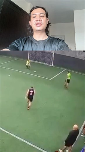With a move like that, I can't keep playing. #FootballHail #mossupakorn 🫣⚽️❌