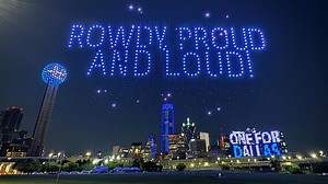 Reunion Tower puts on Mavericks light show during NBA Finals appearance