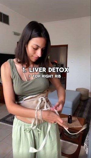 4 Ways To Use Your Castorvida Castor Oil Pack #castoroilbenefits #castoroilpack #castoroil