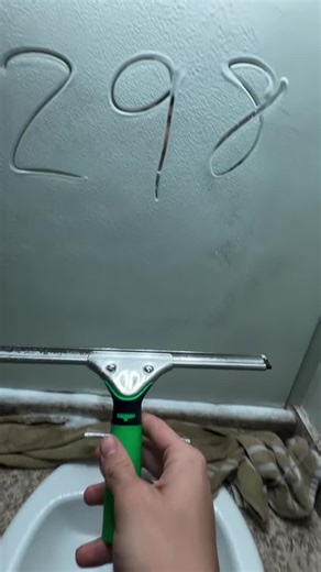 Mirror Cleaning (@alitiqsvh3s)’s videos with original sound - Mirror Cleaning