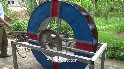 Construction of giant water wheel hydroelectric power plant