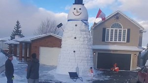 Man films World's biggest snowman's 'melting journey' over 4 months