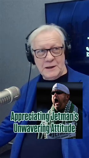 Jim Kerr admires @NY_Jetman’s hope and constant energy during Jets games, despite the team’s 0 - 7 start to the 2025 season. Never stop believin’. ✈️ | Q104.3 FM