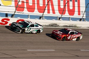 What is the difference between a lead lap car and a lapped car in NASCAR? Everything you need to know