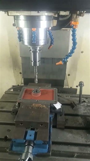 #cnc #coldmilling #coldmilling #cncmachining #cncmachining #machine #vmc #cncmill #machiningprocess