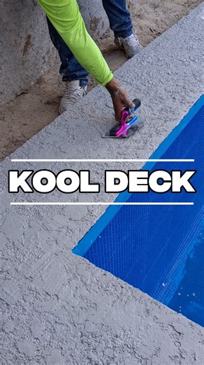 Construcciones JG on Instagram: "¿Comó se aplica el kool deck? #construccion #alberca"