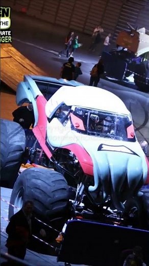 817- Carros Alienígenas na Franquia Ben 10 - Bala de Canhão Supremo