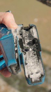 How to Wash Your Bike Like a Pro A clean bike is a happy bike, right? When you wash hundreds of bikes every week, you get pretty good at making them spotless and ready for adventure. Our Intake Manager Alan shows us how to clean a bike fast and efficiently. It works for race teams, demo fleets, and your Certified Pre-Owned bike too! Link in the bio. #cycling #bike #bikes #bikesaremeanttobeused #washyourbike #washyourbikes #mucoff #parktool #mucoffproducts #parktoolblue | The Pro's Closet