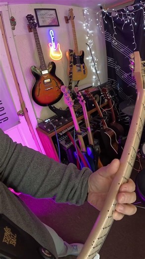 LEVEL EASY theme song challenge #namethattune #themesong #tv