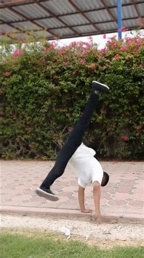 How To Do 1990 Spin | Easy One Hand Breakdance Power Move Tutorial #shorts