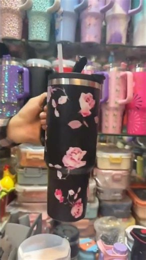 🌸 Black Floral Tumbler | Stylish Insulated Travel Cup! 🖤