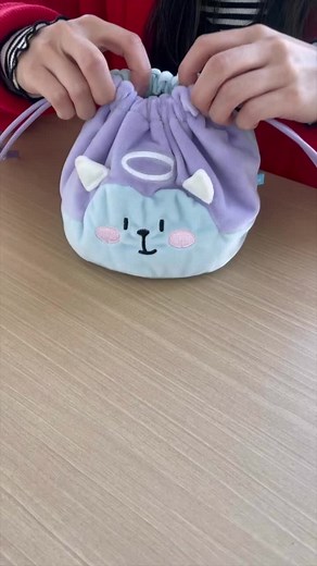 What's in My 7CHILLA? Unboxing the Funny Treasure Merchandise