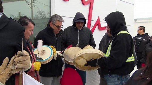 Winnipeg's 1st urban reserve gas station officially opens