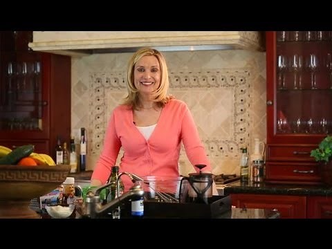 How to Make a Homemade Body Wrap : Beauty Secrets From the Kitchen