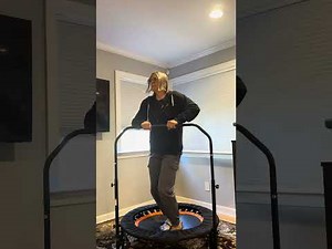 5-minute beginner ￼mini trampoline workout