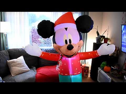 Mickey Mouse Airblown Inflatable Christmas - unboxing