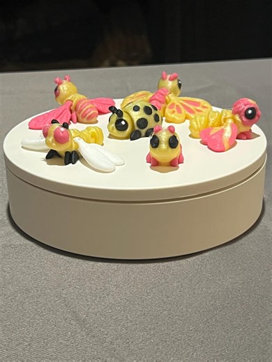 Hatchling Bug Art Pack – 3D Printed Bee, Beetle, Butterfly, Caterpillar, Dragonfly & Rosy Maple Moth - Etsy