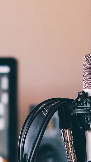 1K views · 17 reactions | Summit VP Heather Bagby returns to SUMM IT UP with a consumer trend update, and advice on how to build your customer service muscles and dial down negative messaging on social media. Click the link to keep listening! https://summitsalon.com/summ-it-up-podcast-new | Summit Salon Business Center | Facebook