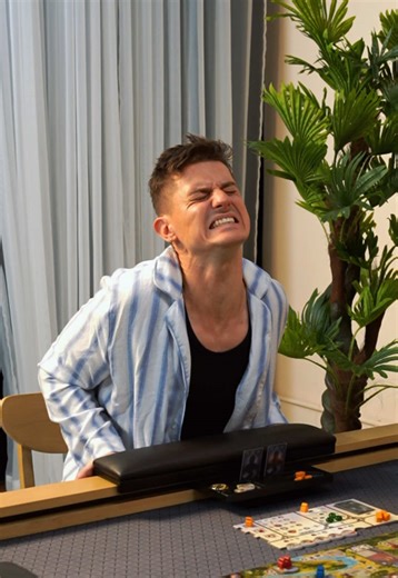 Foldable: 0 Pangea: Undefeated Flip-proof, rage-quit ready. Built for real game nights.💪🏽 #gamenight #tabletopgames #bgg #studiozola