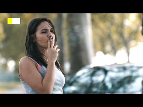 Emma Drogunova and Anna Schudt smoking cigarette 🚬