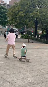 217K views · 3.3K reactions | When your mom’s a street skateboard pro, I guess skateboarding just runs in the family. Look at this little one—standing on the board like they were born to do it! ✨ #skatefamily #borntoride | Shanghai Daily 上海日报 | Facebook